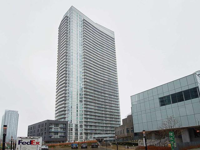 4208 - 75 Queens Wharf Rd