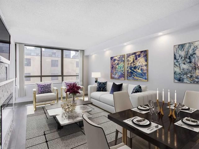 312 - 117 Gerrard St E