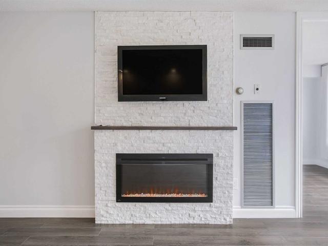 312 - 117 Gerrard St E