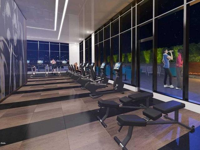 616 - 330 Richmond St W