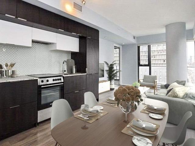 409 - 159 Dundas St E