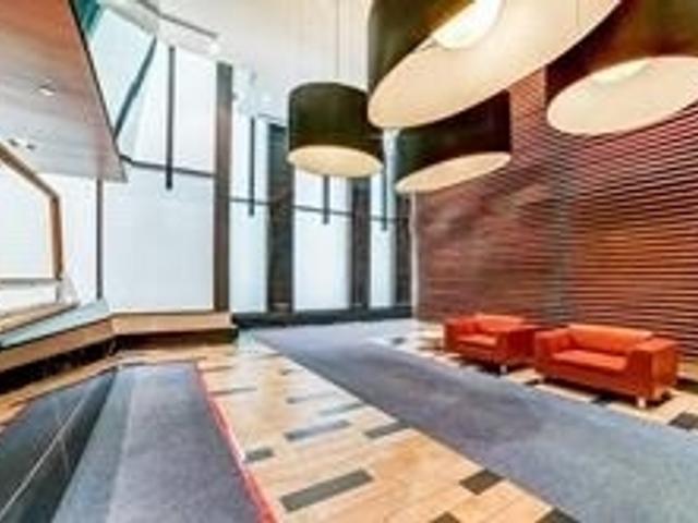 718 - 111 Bathurst St