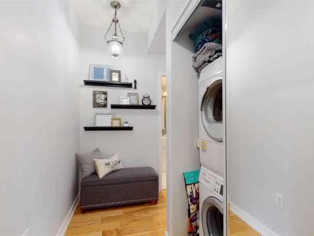 301 - 25 Capreol Crt