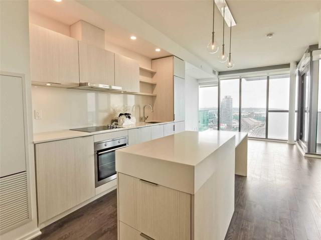 2706 - 16 Bonnycastle St