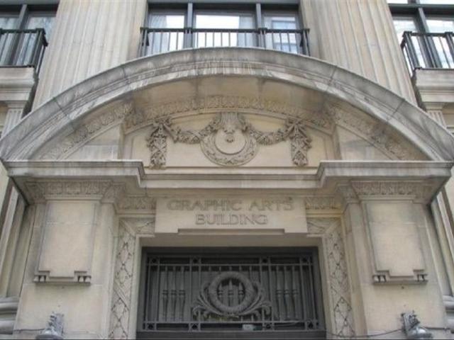 311 - 73 Richmond St W