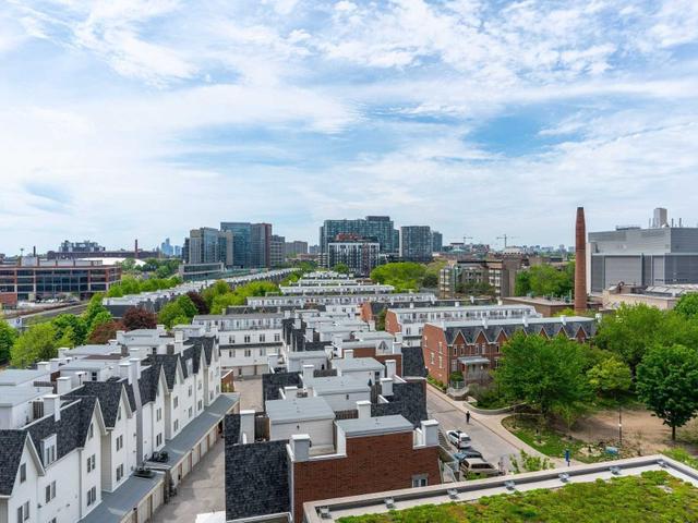 829 - 1030 King St W