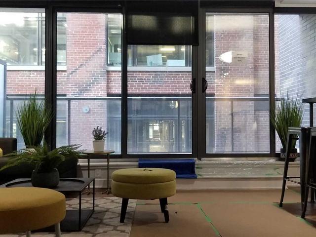 306 - 15 Beverley St