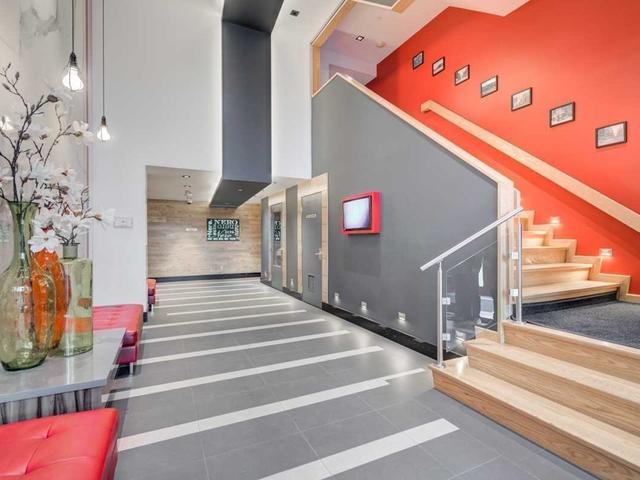 313 - 205 Manning Ave