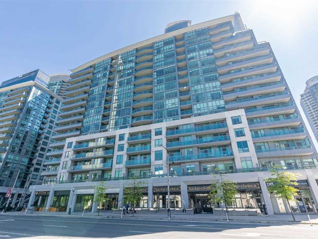 726 - 25 Lower Simcoe St