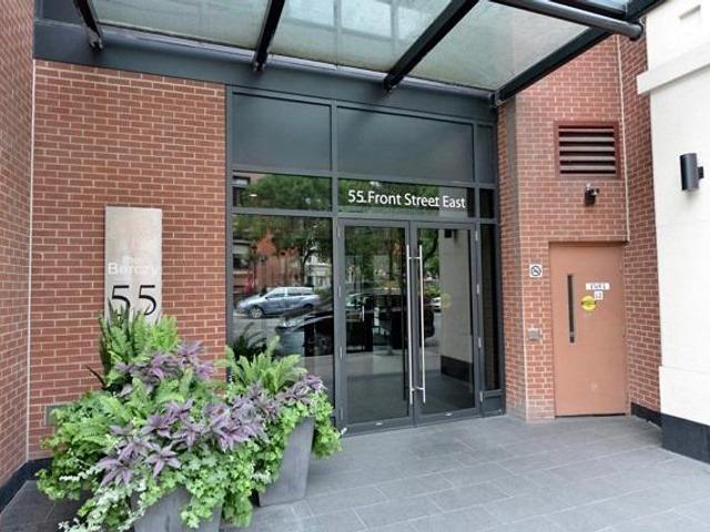 521 - 55 Front St E