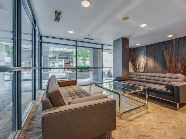 403 - 75 Dalhousie St