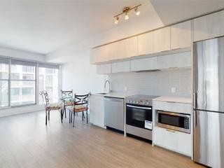 2711 - 181 Dundas St E