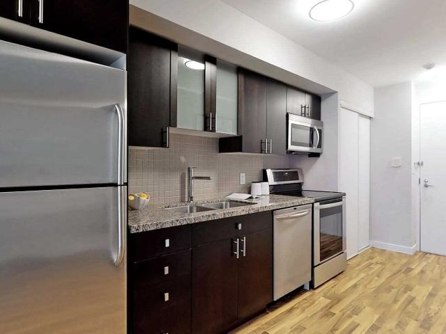 337 - 1005 King St W