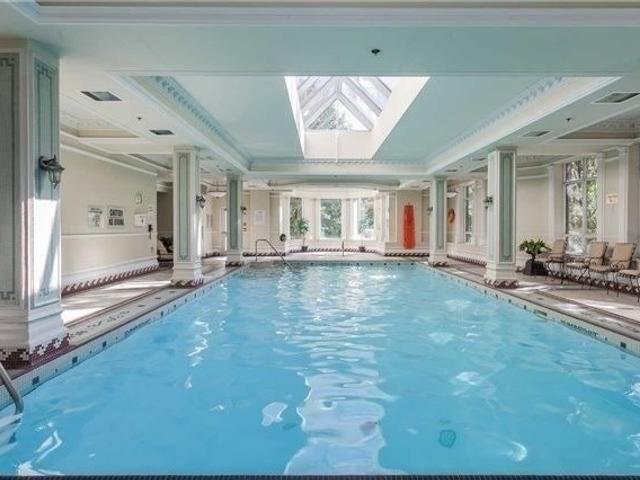 1113 - 18 Sommerset Way