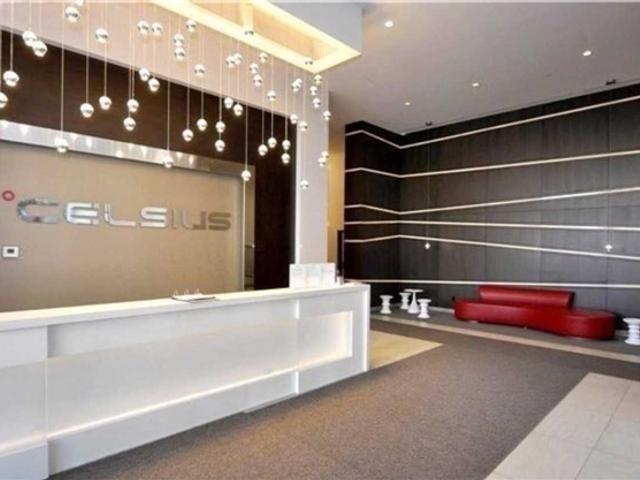 212 - 68 Canterbury Pl