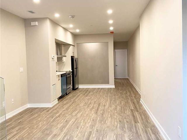 360 Bleecker St
