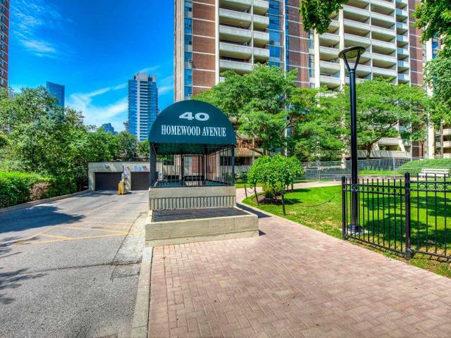 1016 - 40 Homewood Ave