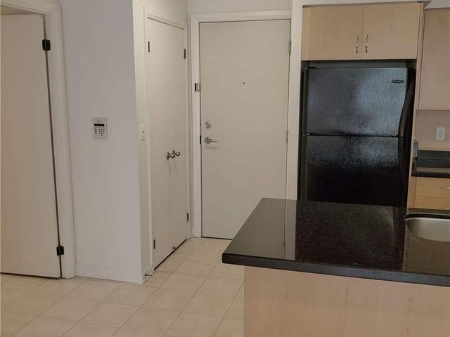 210 - 18 Beverley St