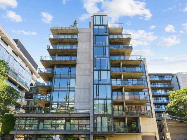 305 - 10 Morrison St