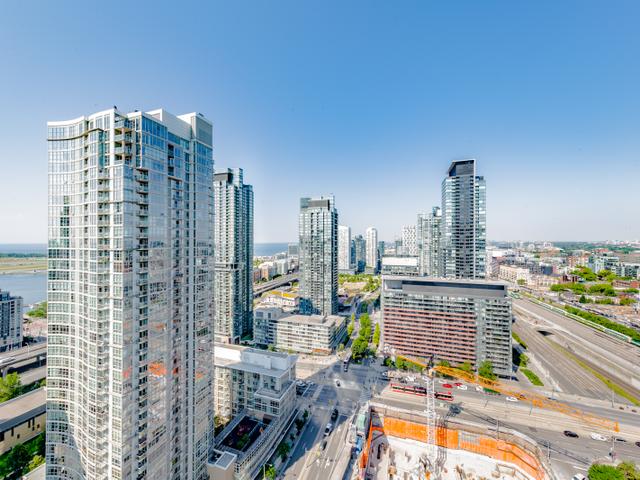 3606 - 81 Navy Wharf Crt