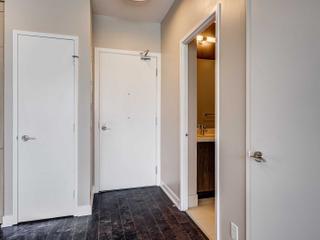 N402 - 455 Front St E