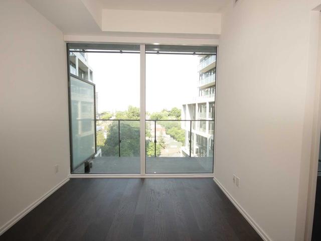 1141 - 8 Hillsdale St