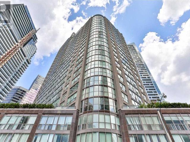 1211 - 21 Wellesley St