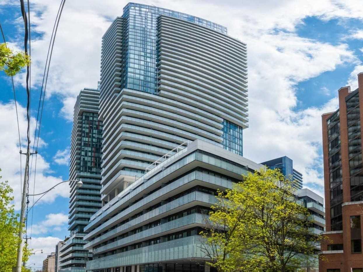 613 - 161 Roehampton Ave, Toronto | Sold, C4817987 | Condos.ca