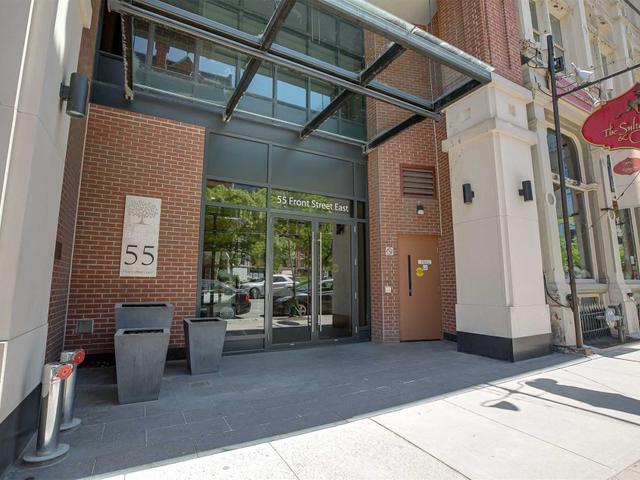 711 - 55 Front St E