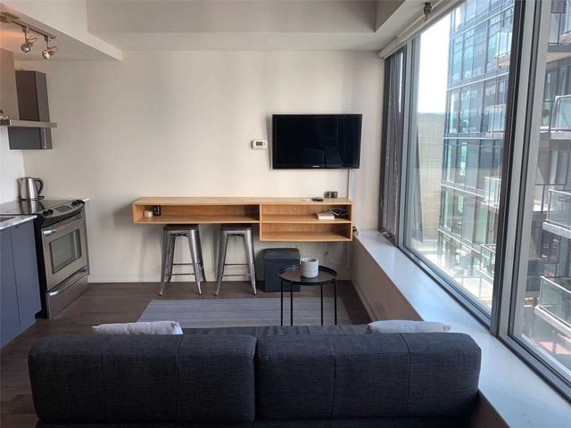 913 - 95 Bathurst St