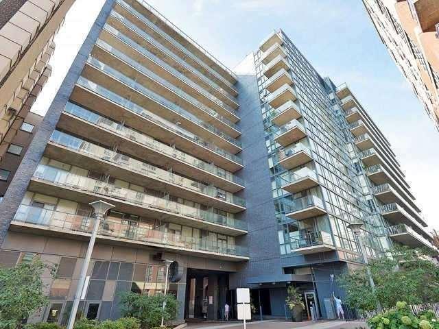 1102 - 478 King St W