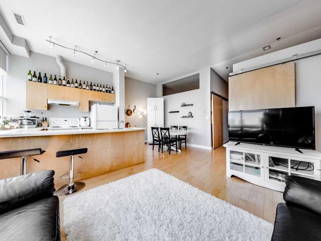 LPH15 - 700 King St W