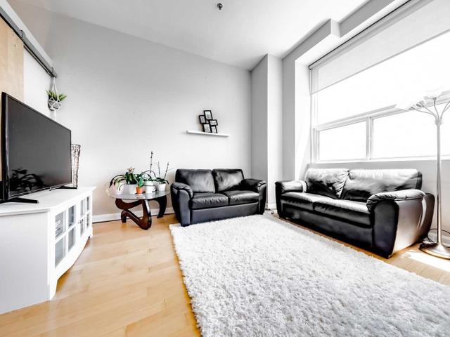 LPH15 - 700 King St W