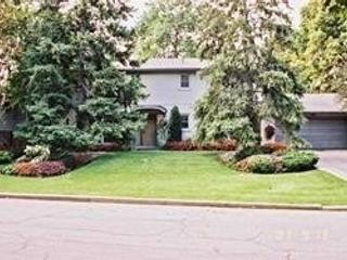 23 York Valley Cres