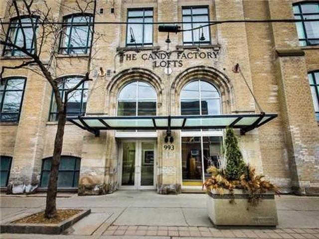 405 - 993 Queen St W