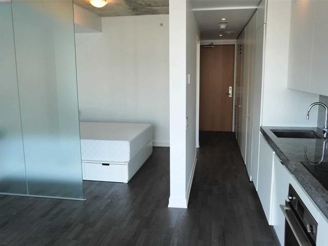 1311 - 629 King St W