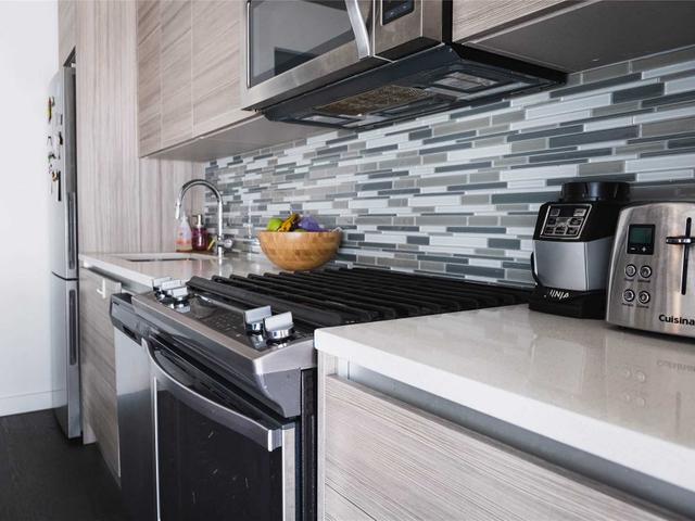 1113 - 111 Bathurst St