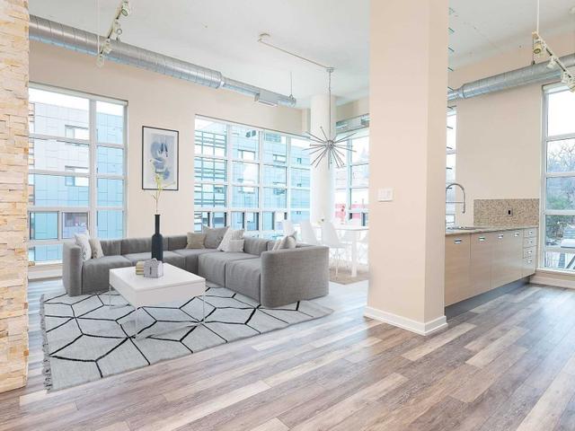 306 - 380 Macpherson Ave