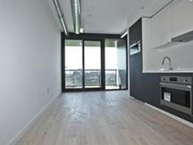 819 - 170 Bayview Ave