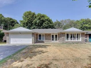 123 Burbank Dr