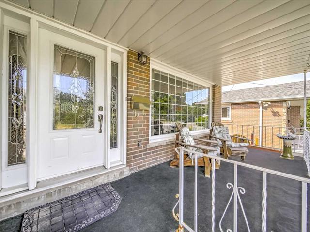 128 Brahms Ave