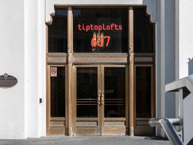 318 - 637 Lake Shore Blvd W