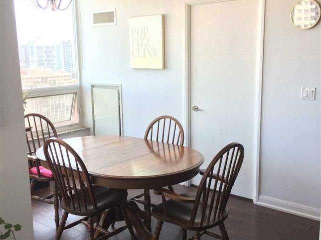 2104 - 500 Sherbourne St