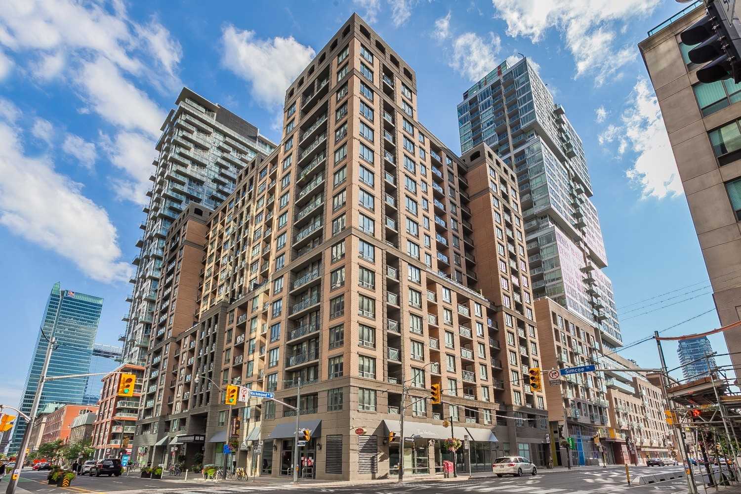 PH 19 140 Simcoe St, Toronto Leased, C4837125 Condos.ca PH 19 140 Simcoe St, Toronto Leased, C4837125 Condos.ca