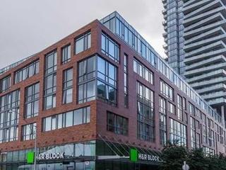 422 - 3 Market St