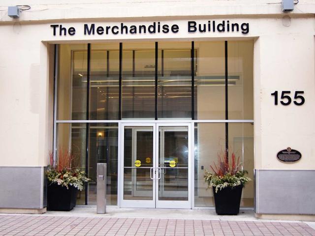 827 - 155 Dalhousie St