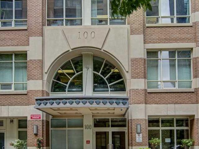 1902 - 100 Hayden St