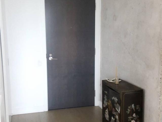 2102 - 11 Charlotte St