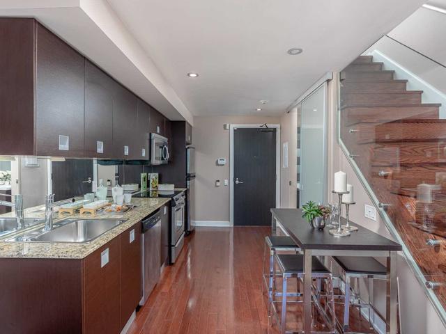 4007 - 33 Charles St E