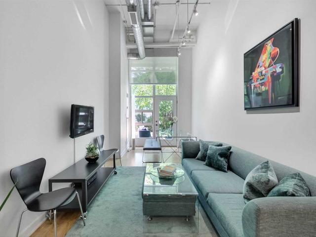 109 - 380 Macpherson Ave